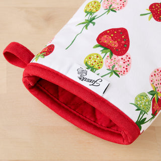 Falling Strawberries 4-Pack Oven Mitt Set