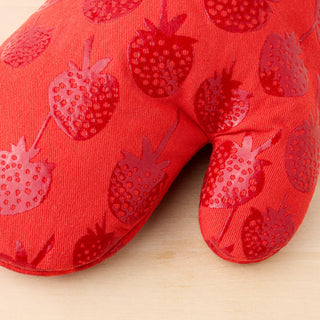 Falling Strawberries 4-Pack Oven Mitt Set