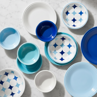Laydown with Lapis Plate